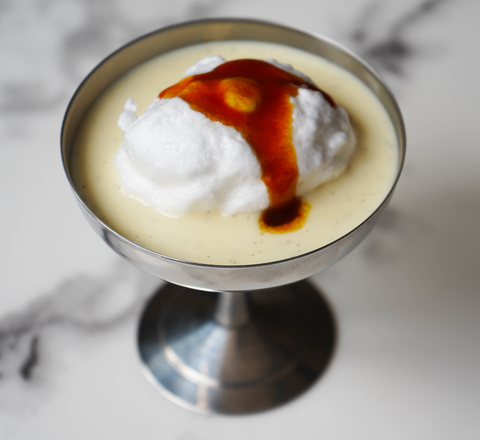 Ile flottante au caramel fruit de la passion