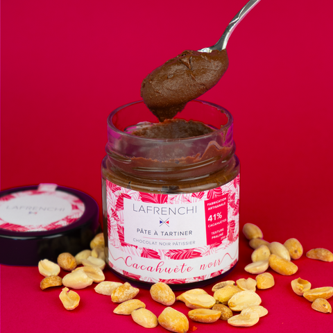 Assortiment de Pâtes à tartiner au chocolat noir et Caramel fleur de sel